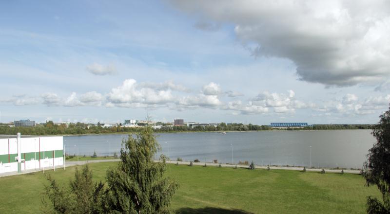 File:Tallinn_Ülemiste järv_vaade veepuhastusjaama katuselt6.jpg
